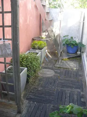 Jardin de l'établissement Face à la mer
