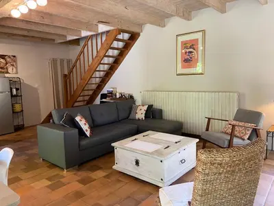 Coin salon dans l'établissement La Maison des Coteaux