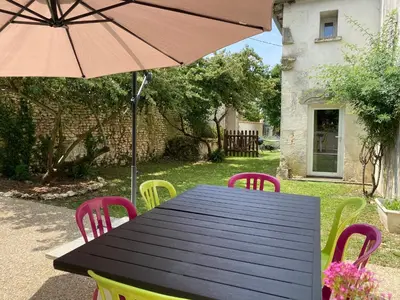 Jardin de l'établissement La Maison des Coteaux