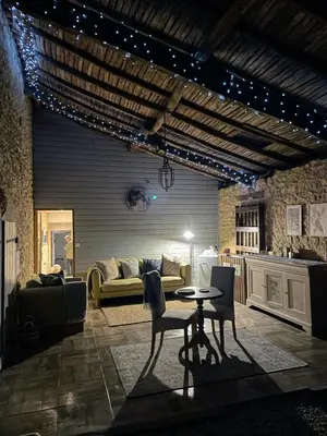 Coin salon dans l'établissement Le Vieux Renard