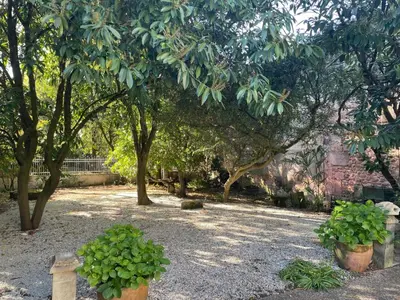 Jardin de l'établissement Annexe du pont de la Charente Côté jardin