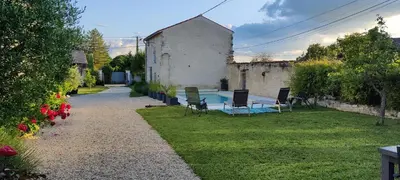 Jardin de l'établissement Le Clos du Puits