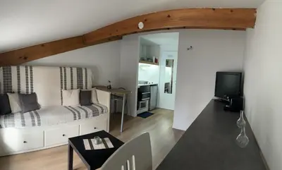Cuisine ou kitchenette dans l'établissement A -15min à Vélo du vieux Port La Rochelle 2