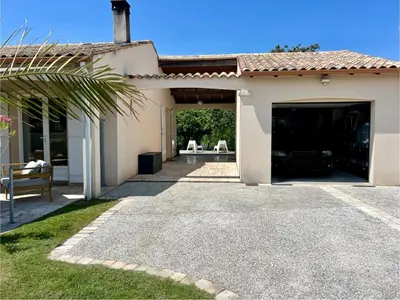 Bâtiment de la maison de vacances