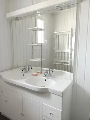 Salle de bains dans l'établissement La Chênaie