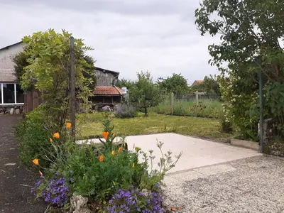 Jardin de l'établissement Gîte Val d'Oire et Gartempe