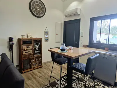 Plan de l'établissement Maisonnette cosy proche de La Rochelle et de L'Ile de Ré
