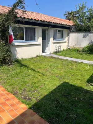 Jardin de l'établissement Maisonnette 40