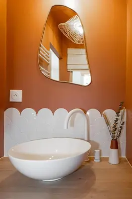 Salle de bains dans l'établissement Appartement au cœur de La Rochelle avec terrasse
