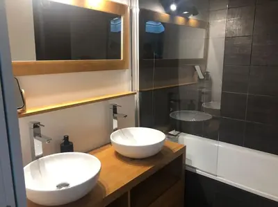 Salle de bains dans l'établissement Maison type Loft - avec parking en plein centre