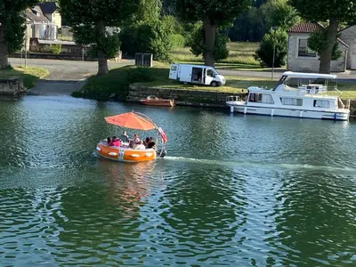 Vue sur la rivière ou le fleuve situé(e) à proximité de l'appartement