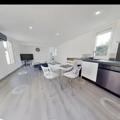 Maison individuelle Aytré plage terrain clos 280m2 très calme