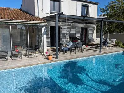 Piscine de l'établissement Teresa Beauté - maison 3 chambres - 6 pers - proche La Rochelle ou située à proximité