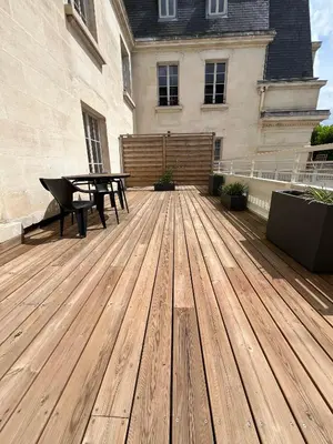 Balcon ou terrasse dans l'établissement Roof top Cognac