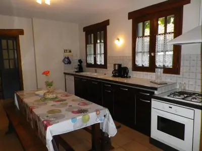 Cuisine ou kitchenette dans l'établissement Marais poitevin, Gîte D'andréa