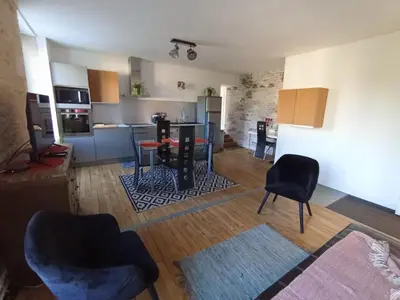 Cuisine ou kitchenette dans l'établissement Au bord de l'eau COULON