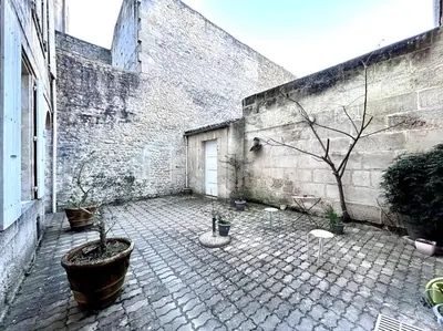 Plan de l'établissement Le Puyravault - Studio situé en plein centre-ville & proche des thermes