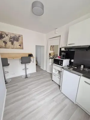 Cuisine ou kitchenette dans l'établissement La famille