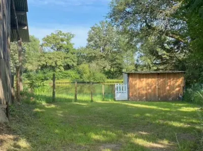 Jardin de l'établissement Gîte le temps de vivre