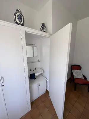 Cuisine ou kitchenette dans l'établissement Gîte 6 à 8 personnes calme et repos