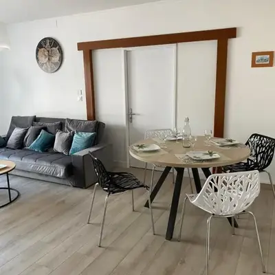 Calme et confort -chambre privée sej cuis SdB Sde 2wc sép parking