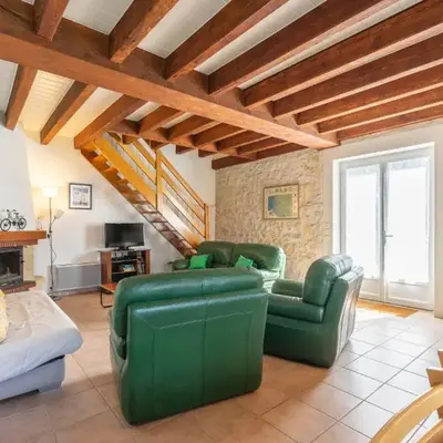 Gite Oléron piscine intérieure