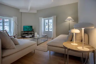 Télévision ou salle de divertissement dans l'établissement Appartement entier - Centre historique