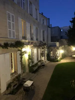 Jardin de l'établissement L'Hôtel Particulier du 12