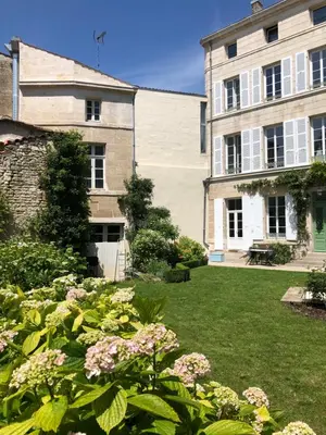 Jardin de l'établissement L'Hôtel Particulier du 12