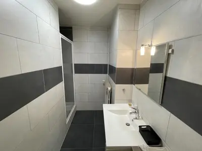 Salle de bains dans l'établissement Logis du Renfermis