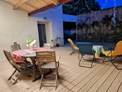 Terrasse ou espace extérieur de l'établissement Gîte des Abeilles