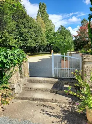 Jardin de l'établissement La Grelauderie 8