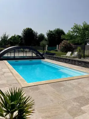 Piscine de l'établissement Le Pressoir ou située à proximité