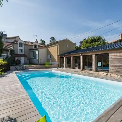 Le Grand Verger : gîte familial avec piscine