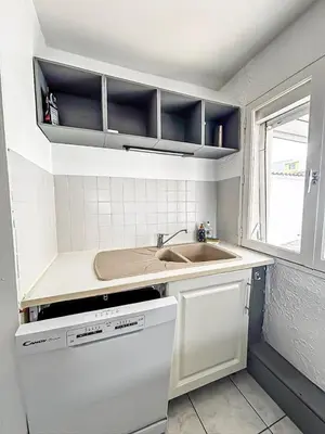 Cuisine ou kitchenette dans l'établissement Grand Horizon Rochelais, plage à 5min, parking