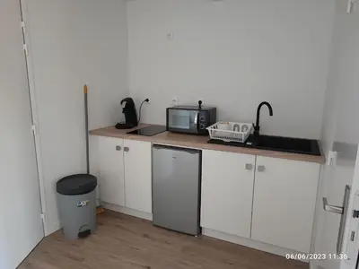 Cuisine ou kitchenette dans l'établissement Le gîte du Fricassou