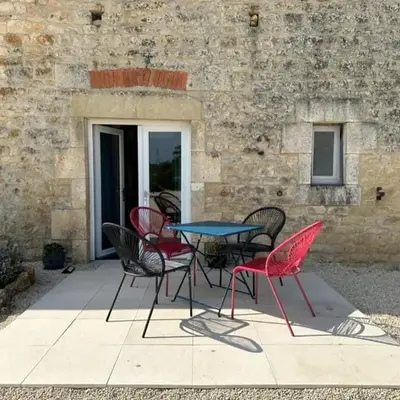 Esprit Charentais - The Byre