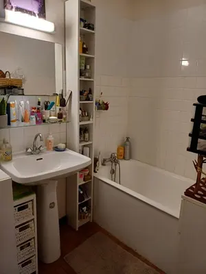 Salle de bains dans l'établissement Arc en Ciel