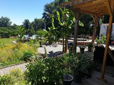 Jardin de l'établissement La Maison Ronde