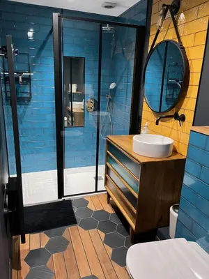 Salle de bains dans l'établissement Grand duplex centre historique