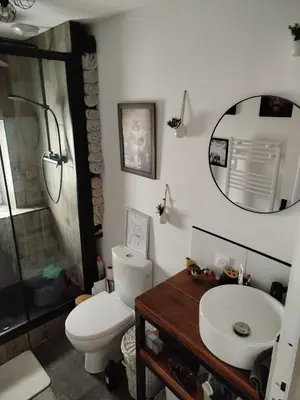 Salle de bains dans l'établissement Le saint vivien