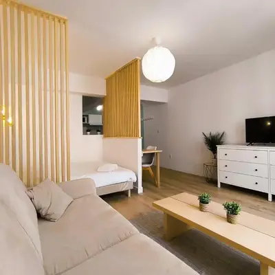Large bright studio