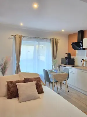 Cuisine ou kitchenette dans l'établissement S2 SWEET HOMES I Studio proche centre I Parking inclu