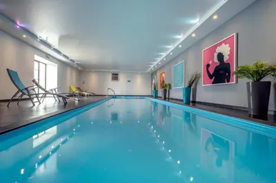 Piscine de l'établissement Le Logis ou située à proximité