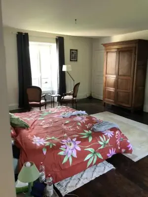 Un ou plusieurs lits dans un hébergement de l'établissement Château de La Grange