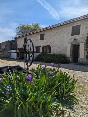 Jardin de l'établissement 23, Grande Rue, Patreville, Val D'Auge, Charente