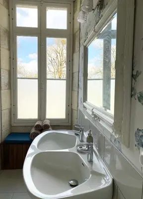 Salle de bains dans l'établissement La Montgrande Bed & Breakfast
