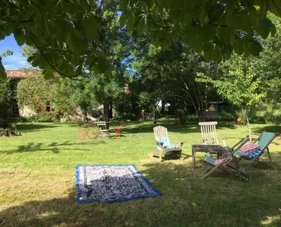 Jardin de l'établissement Dormir Ben Aise Hammam Massages