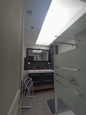 Cuisine ou kitchenette dans l'établissement La maison du Vicomte