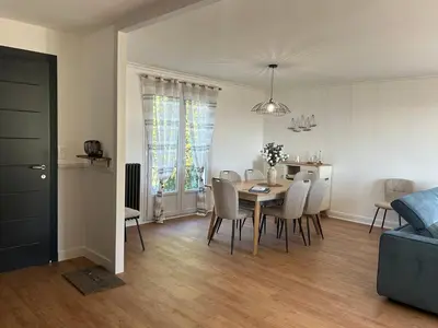 Coin salon dans l'établissement Jumapi house